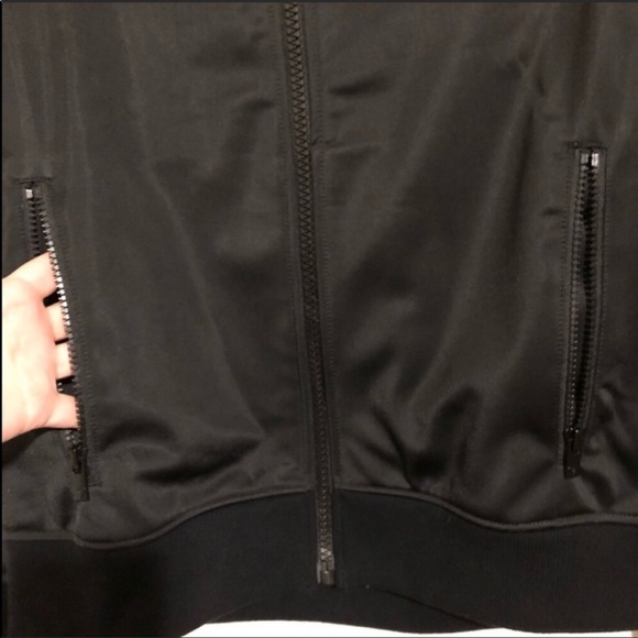 Guess men sweater. - Picture 2 of 5